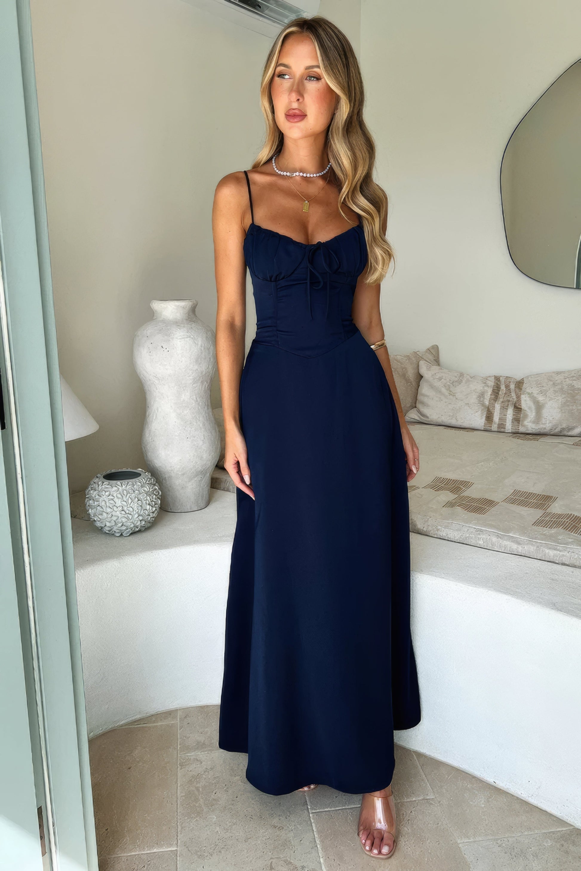 Zeneyda - Robe style corset avec dos à nouer