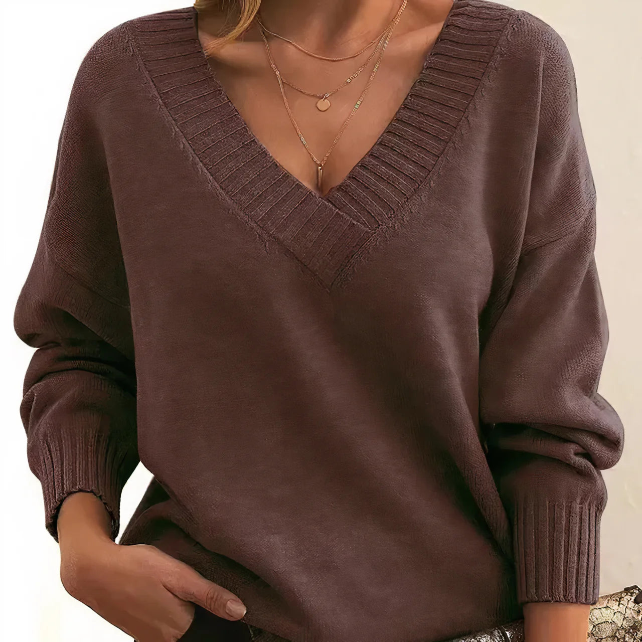 Hailey – Pulòver informal elegant amb màniga longa e escote en V