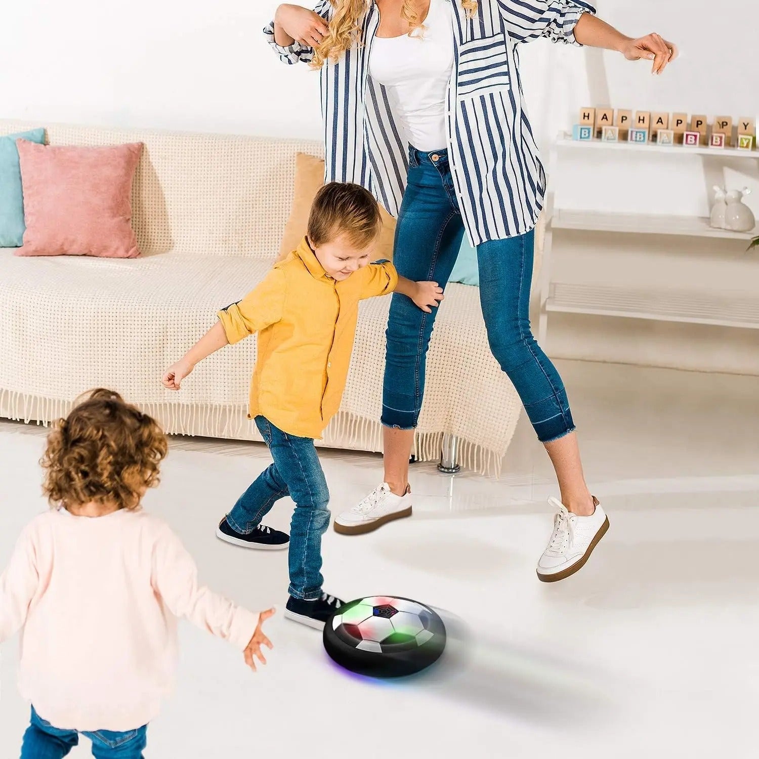 HoverBall - Ballon de football LED flottant innovant pour s'amuser en intérieur et jouer sans fin