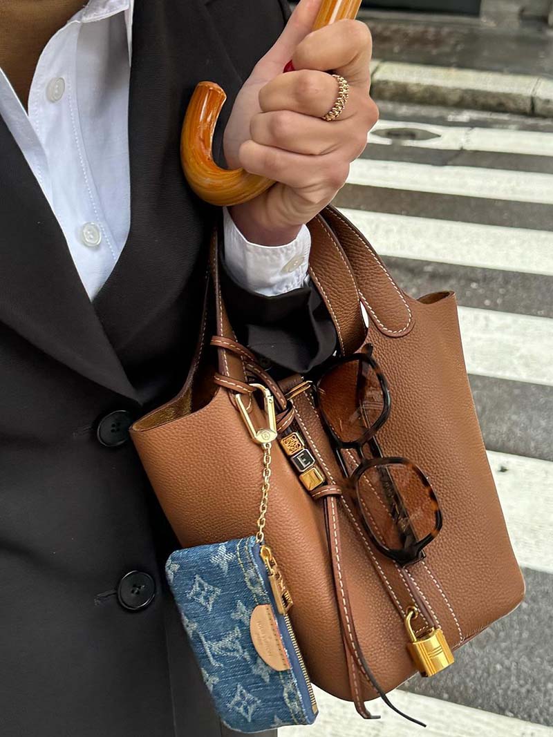 Luna – Sac fourre-tout élégant avec poignées confortables et design spacieux